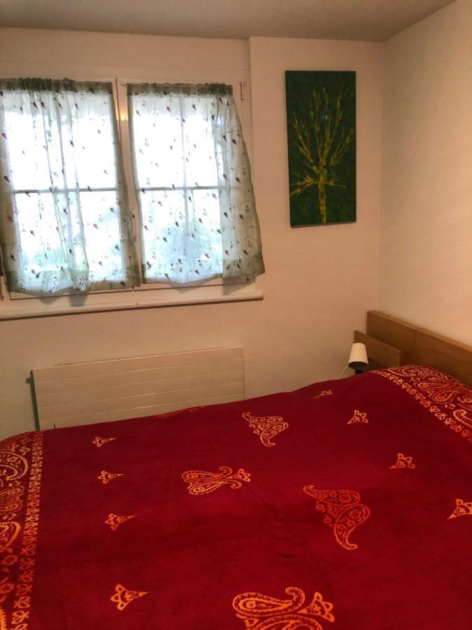 Mona'S Sleep & Go Bed & Breakfast Buren  Dış mekan fotoğraf