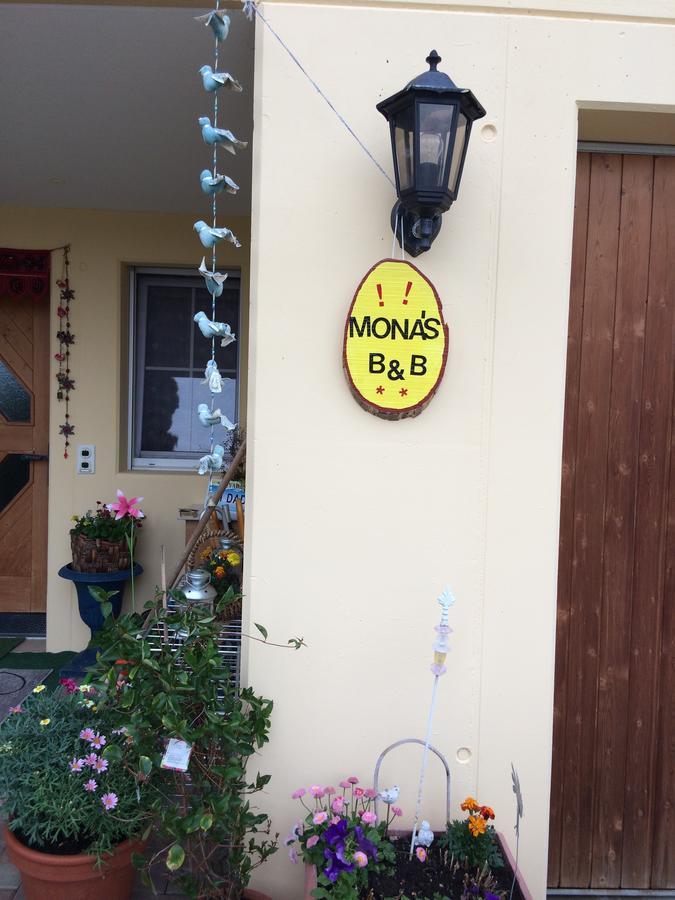 Mona'S Sleep & Go Bed & Breakfast Buren  Dış mekan fotoğraf